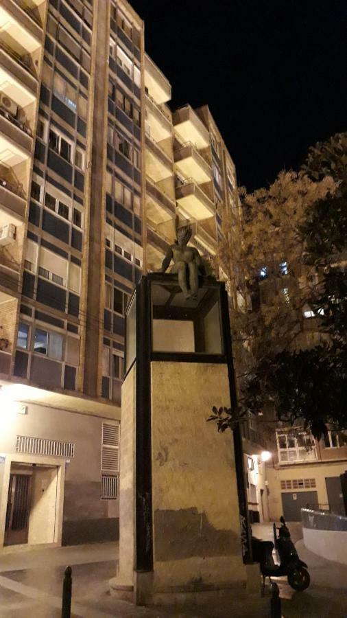 Apartamento Manuela Sancho Apartment Zaragoza Bagian luar foto