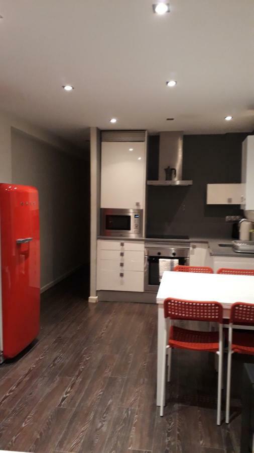 Apartamento Manuela Sancho Apartment Zaragoza Bagian luar foto